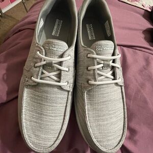 NEW Skechers Women’s Air Cooled  Gray Casual Shoes